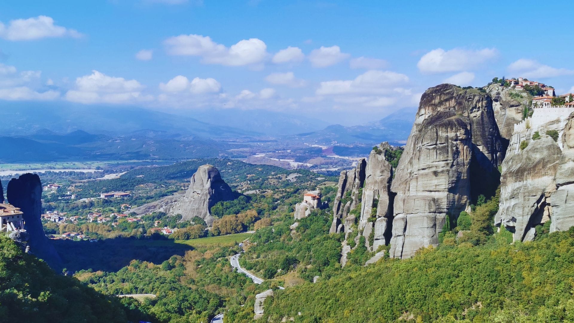 meteora secret trekking in Greece hiking mainland Greece offbeat travel